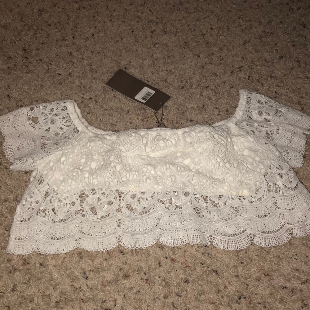 Lace crop top